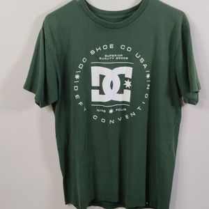 DC T-shirt